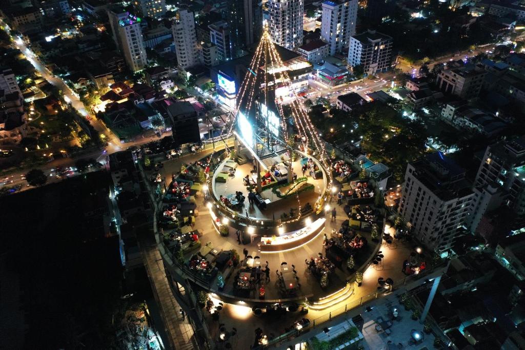 4 Bed Beachfront Residence - Sandy Cove Penthouse 501, St. James